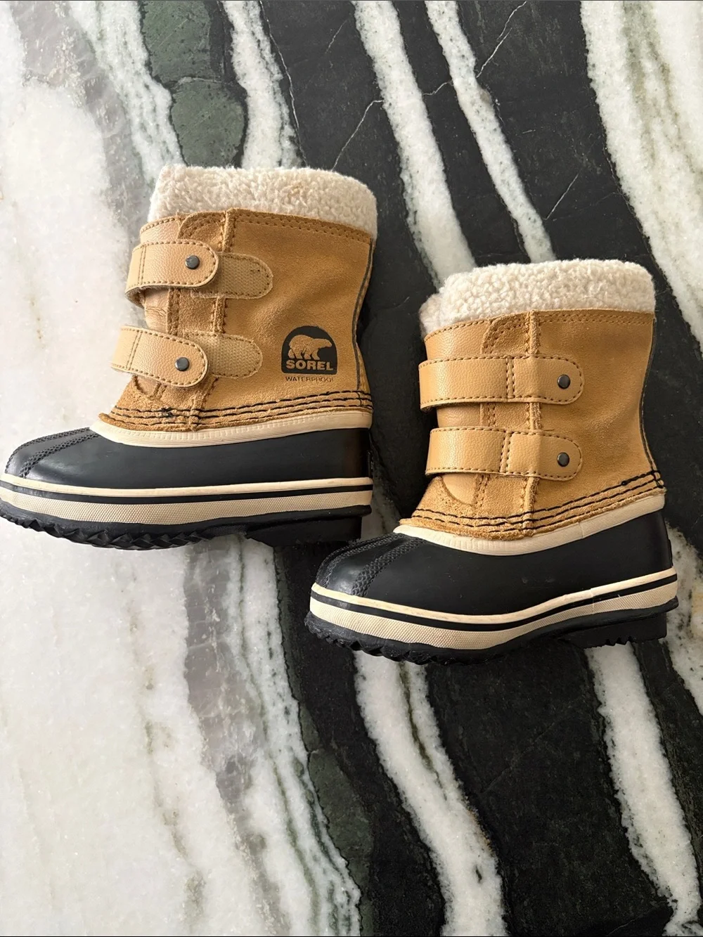 Sorel Kids Tan and Black Cozy Sherpa-Trim Snow Boots